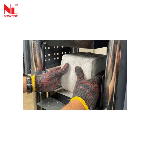 Analogue Compression Machine 2000kN (E-Version) 4